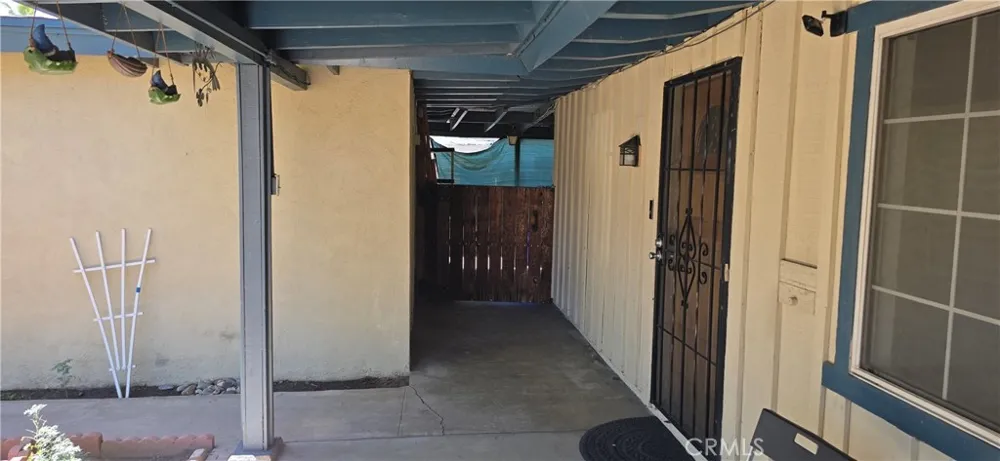 7006 Elm San Bernardino, CA 92404