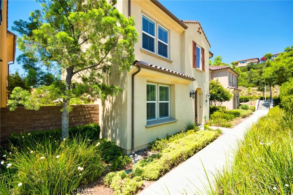 2793 E Pacific Court Brea, CA 92821