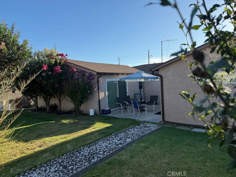 14842 Purdy Midway City, CA 92655