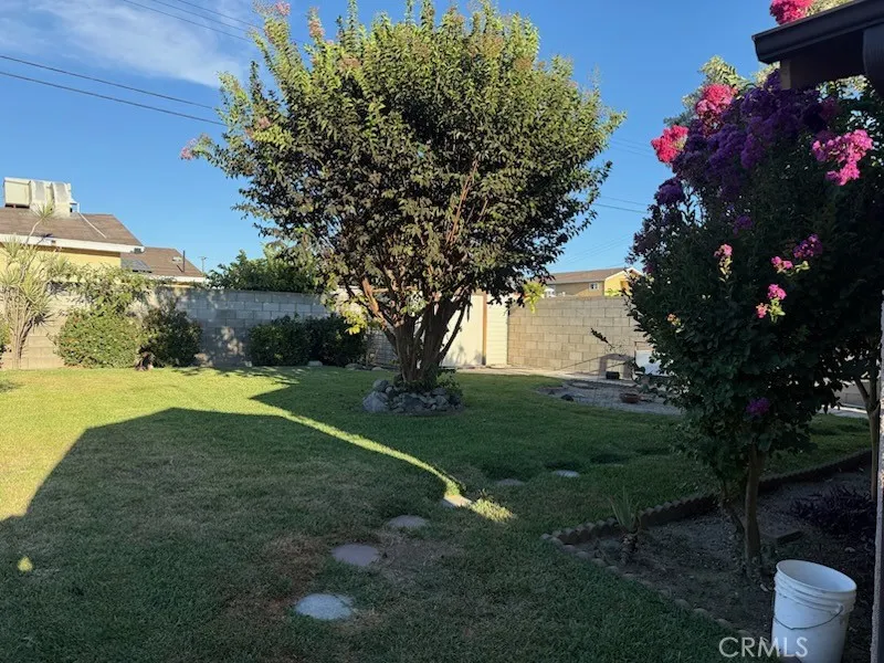 14842 Purdy Midway City, CA 92655