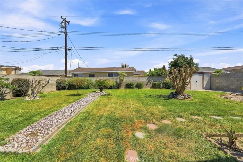 14842 Purdy Midway City, CA 92655