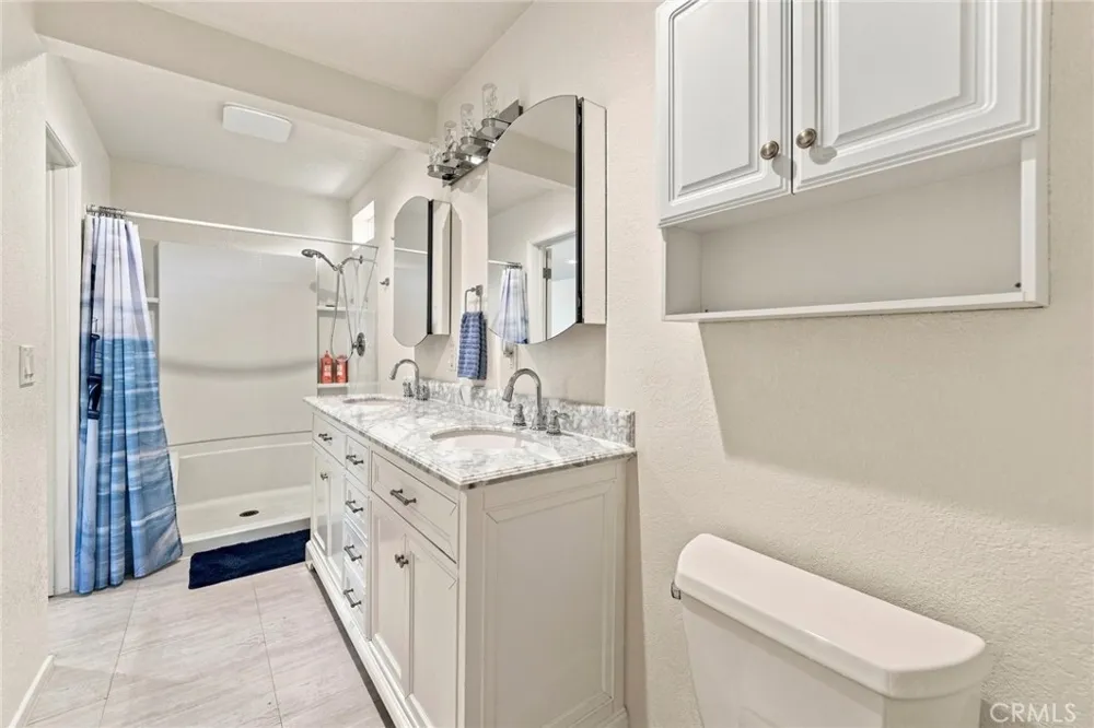14842 Purdy Midway City, CA 92655