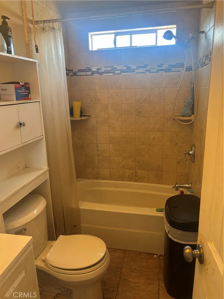 8180 Ailanthus Street Phelan, CA 92371