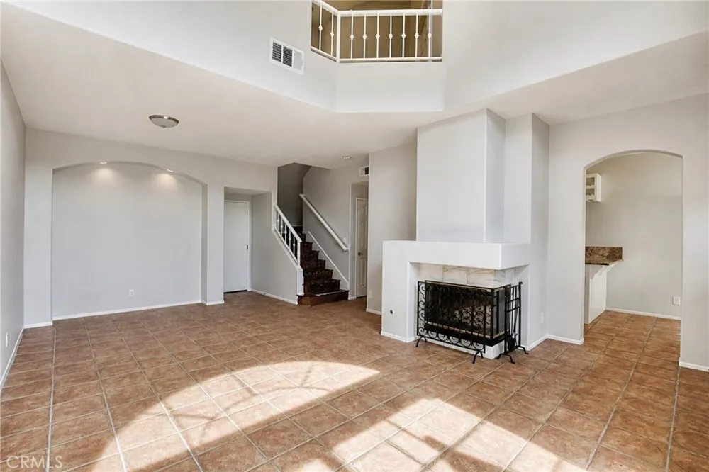 19 Bravo Aliso Viejo, CA 92656