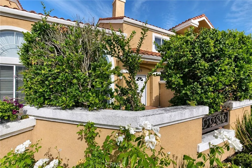 19 Bravo Aliso Viejo, CA 92656