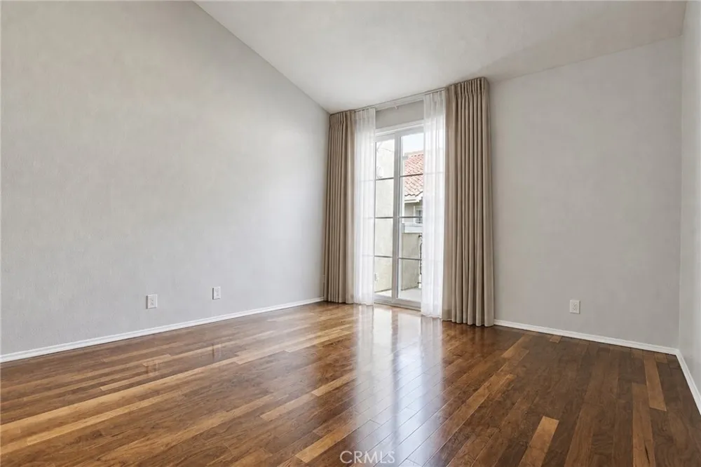 19 Bravo Aliso Viejo, CA 92656