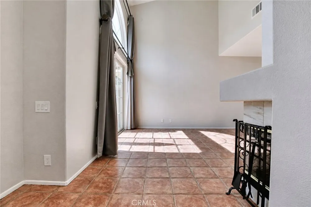 19 Bravo Aliso Viejo, CA 92656