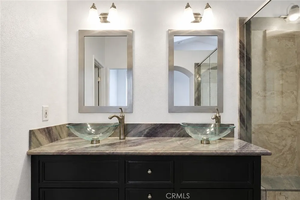 19 Bravo Aliso Viejo, CA 92656