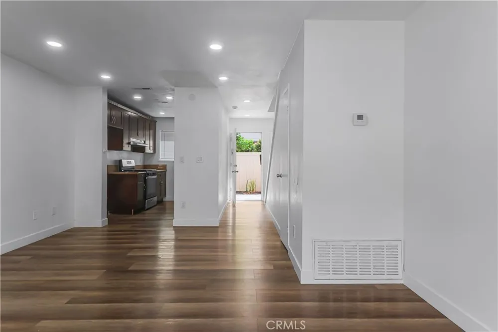 13440 Village Drive Cerritos, CA 90703