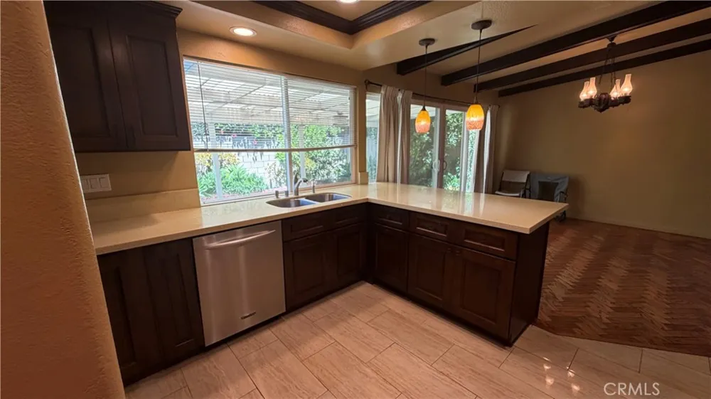 13519 Felson Cerritos, CA 90703