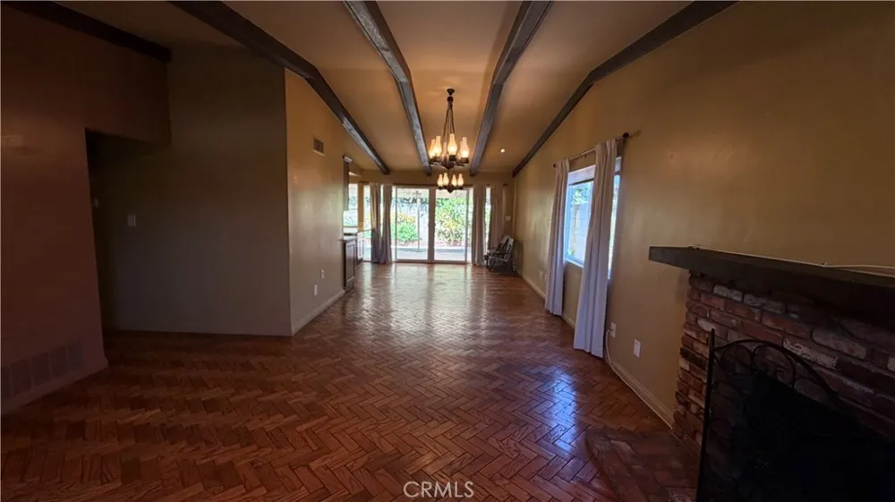 13519 Felson Cerritos, CA 90703