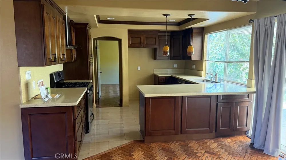 13519 Felson Cerritos, CA 90703