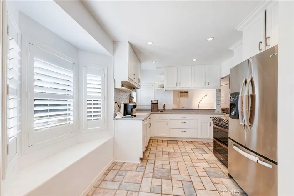 14024 Ocana Bellflower, CA 90706