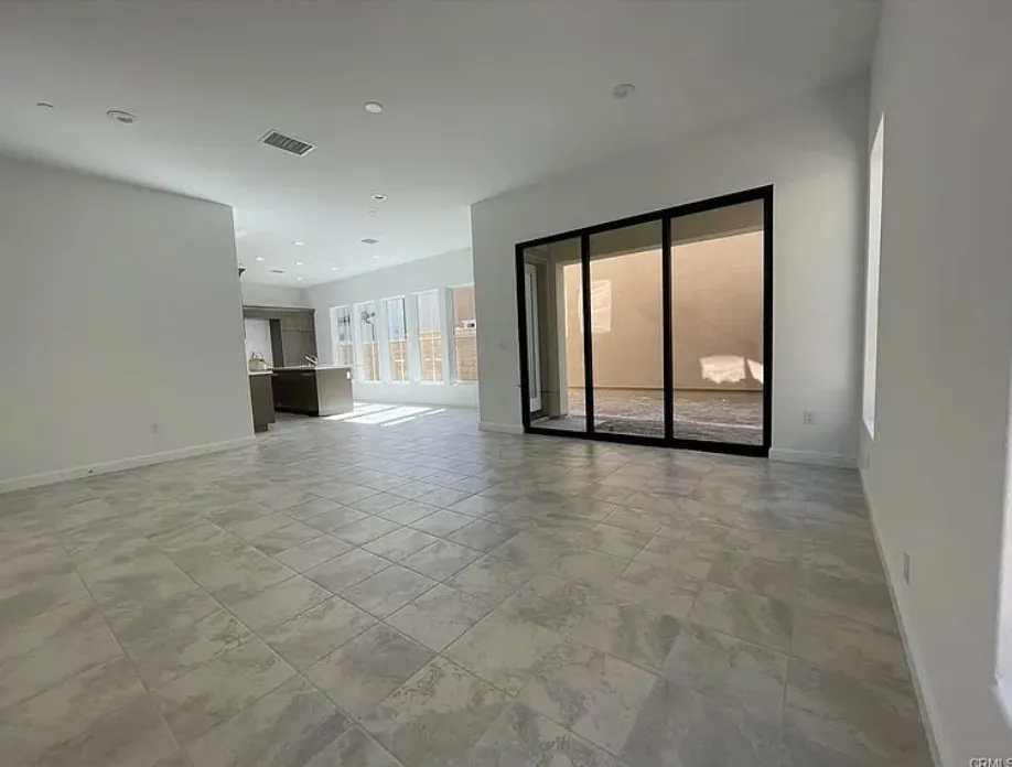 20814 W Bur Oak Porter Ranch, CA 91326