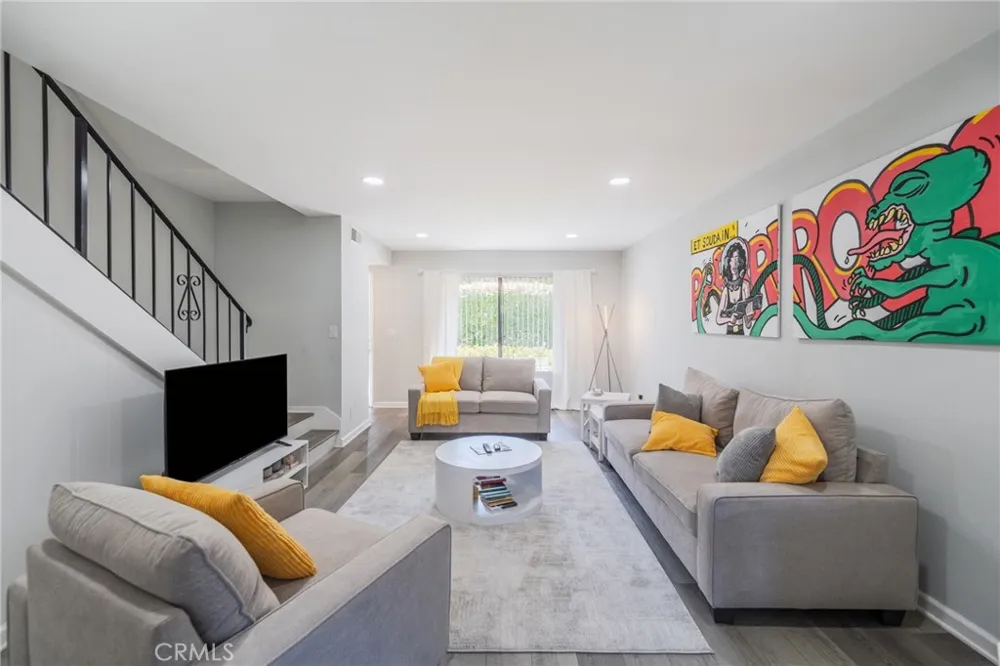 28033 Ridgebluff Court Rancho Palos Verdes, CA 90275