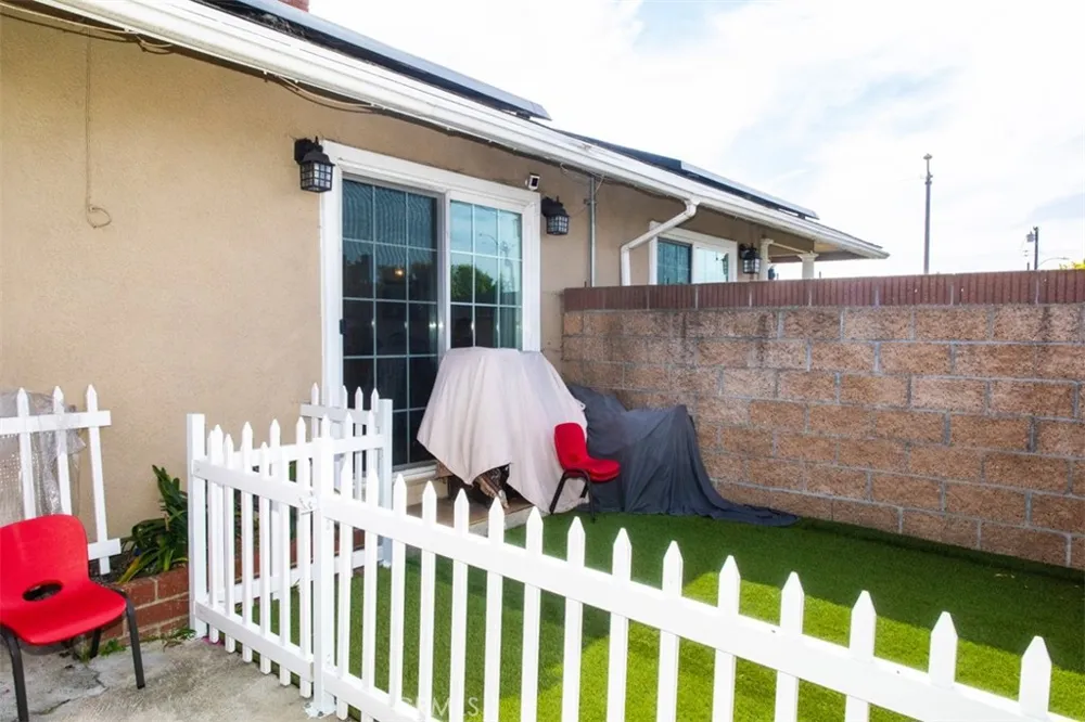 23404 Anza Avenue Torrance, CA 90505