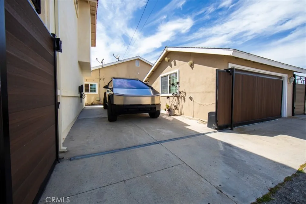 23404 Anza Avenue Torrance, CA 90505