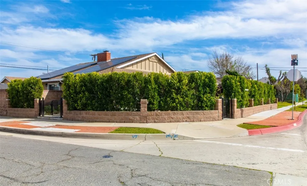 23404 Anza Avenue Torrance, CA 90505
