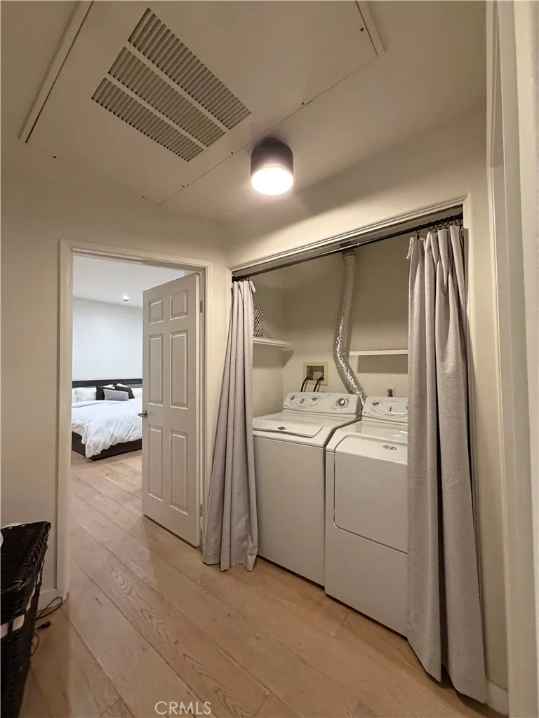 4970 Kester Avenue #10 Sherman Oaks, CA 91403
