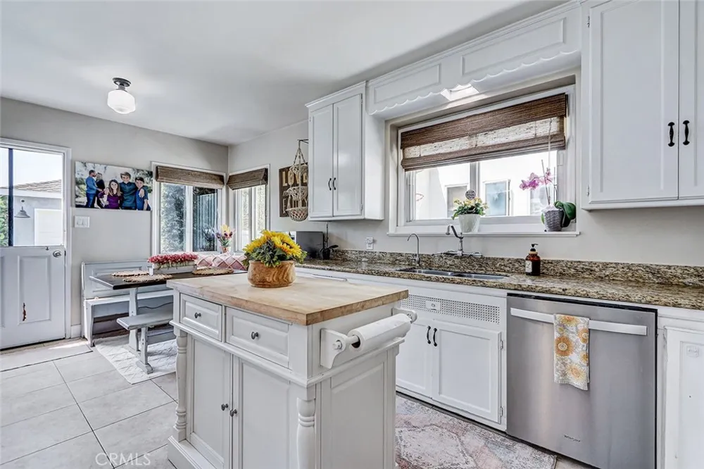 202 W Sycamore El Segundo, CA 90245