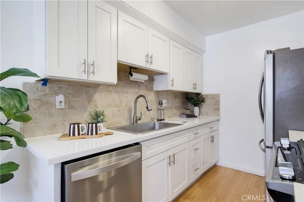852 15th Street #5 Santa Monica, CA 90403