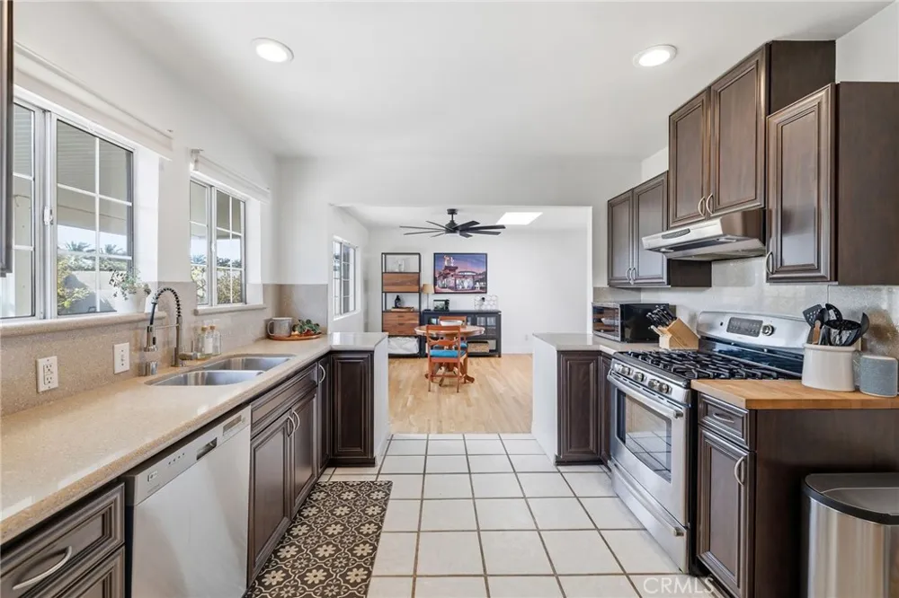 14115 Judah Avenue Hawthorne, CA 90250