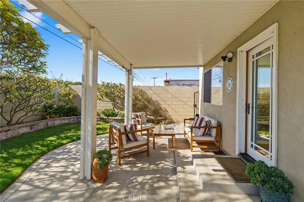 14115 Judah Avenue Hawthorne, CA 90250