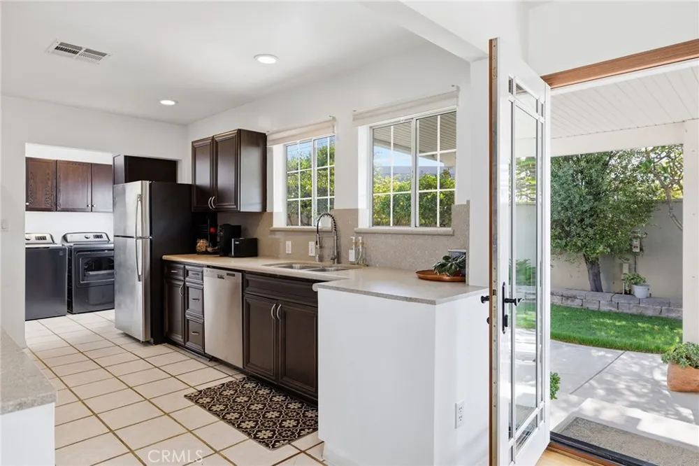 14115 Judah Avenue Hawthorne, CA 90250