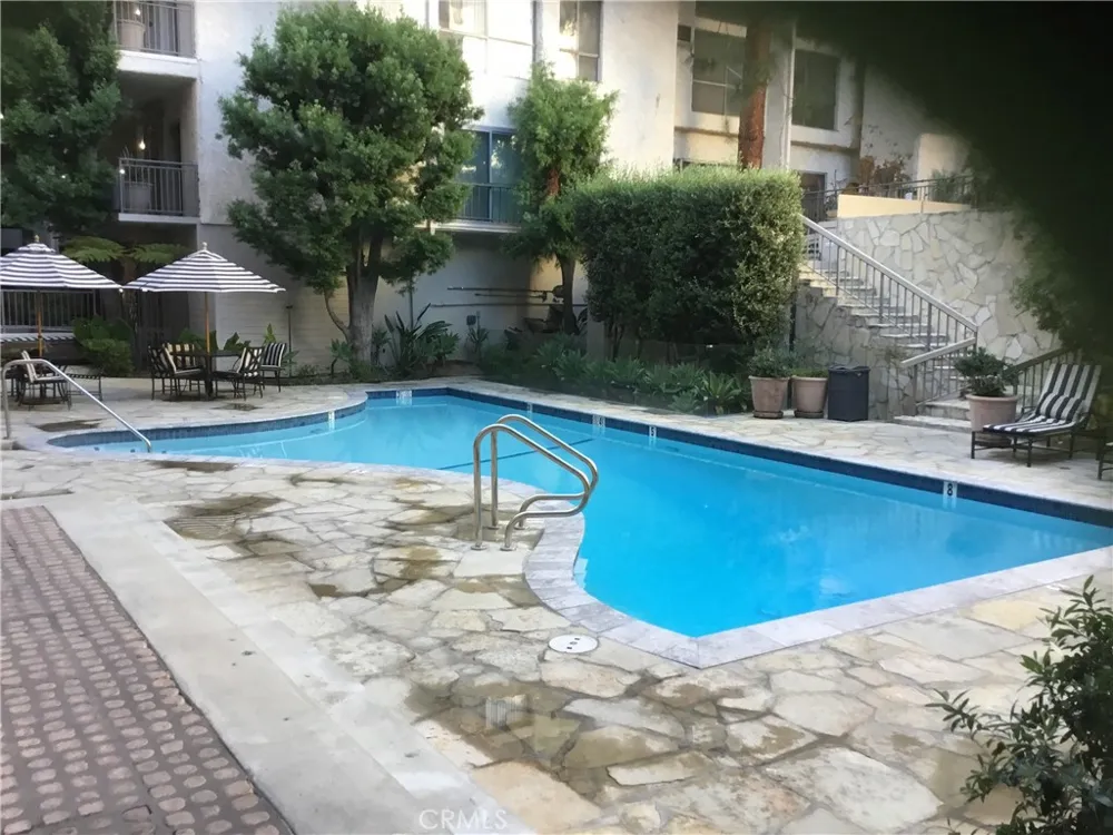 1440 VETERAN AVENUE #322 Los Angeles, CA 90024