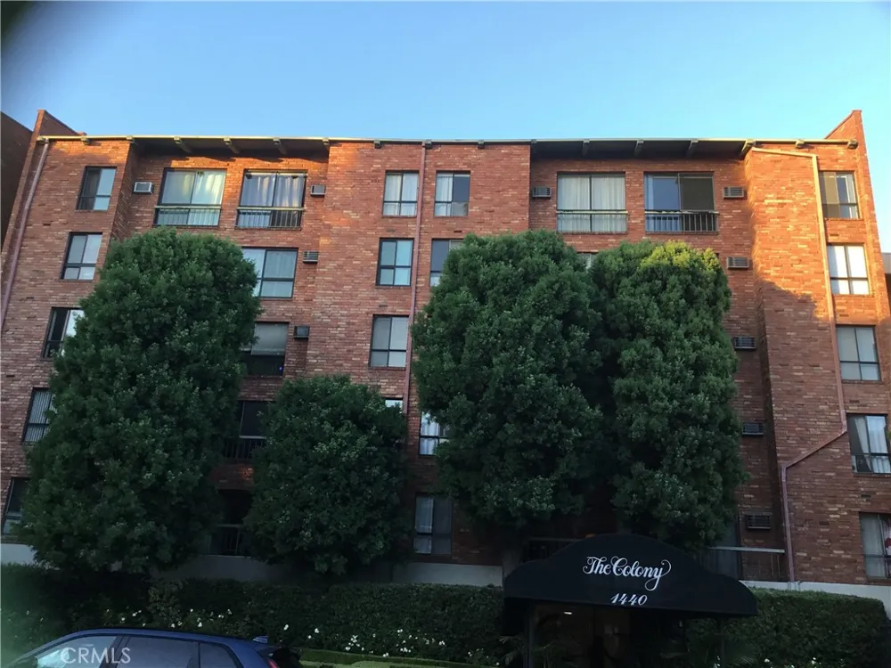 1440 VETERAN AVENUE #322 Los Angeles, CA 90024