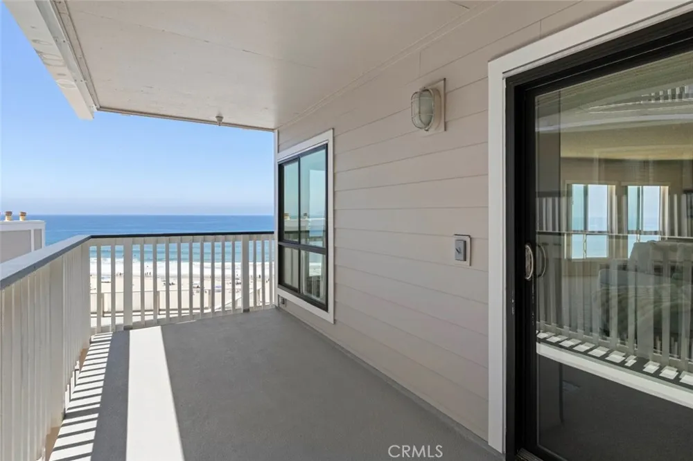 625 Esplanade #53 Redondo Beach, CA 90277