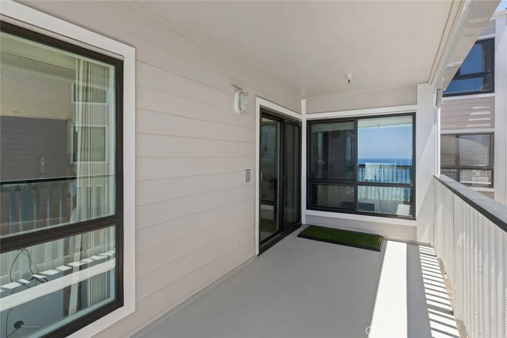 625 Esplanade #53 Redondo Beach, CA 90277