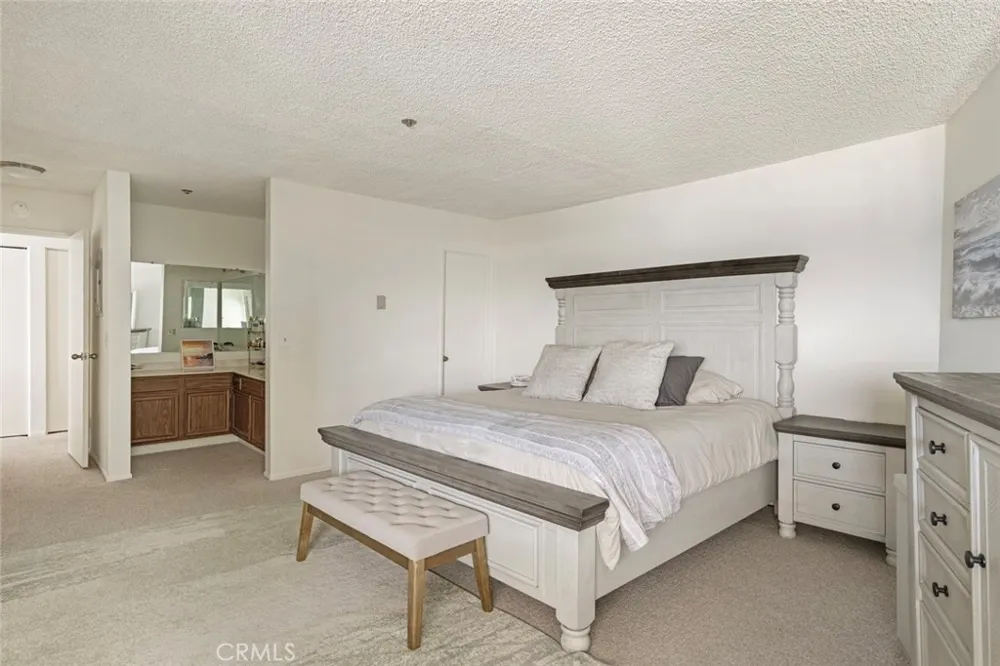 625 Esplanade #53 Redondo Beach, CA 90277