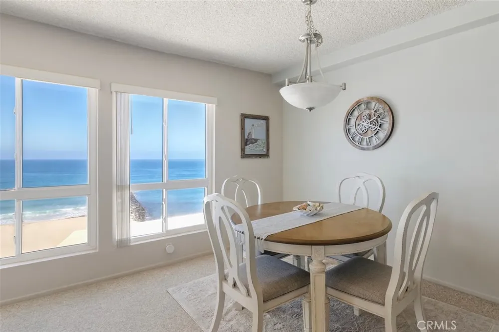 625 Esplanade #53 Redondo Beach, CA 90277