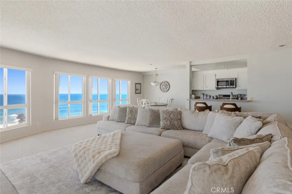 625 Esplanade #53 Redondo Beach, CA 90277