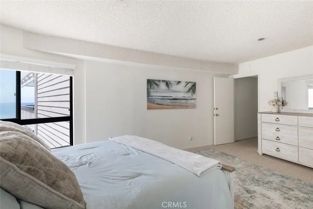 625 Esplanade #53 Redondo Beach, CA 90277