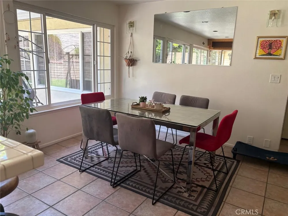 2100 Shady Brook dr Thousand Oaks, CA 91362