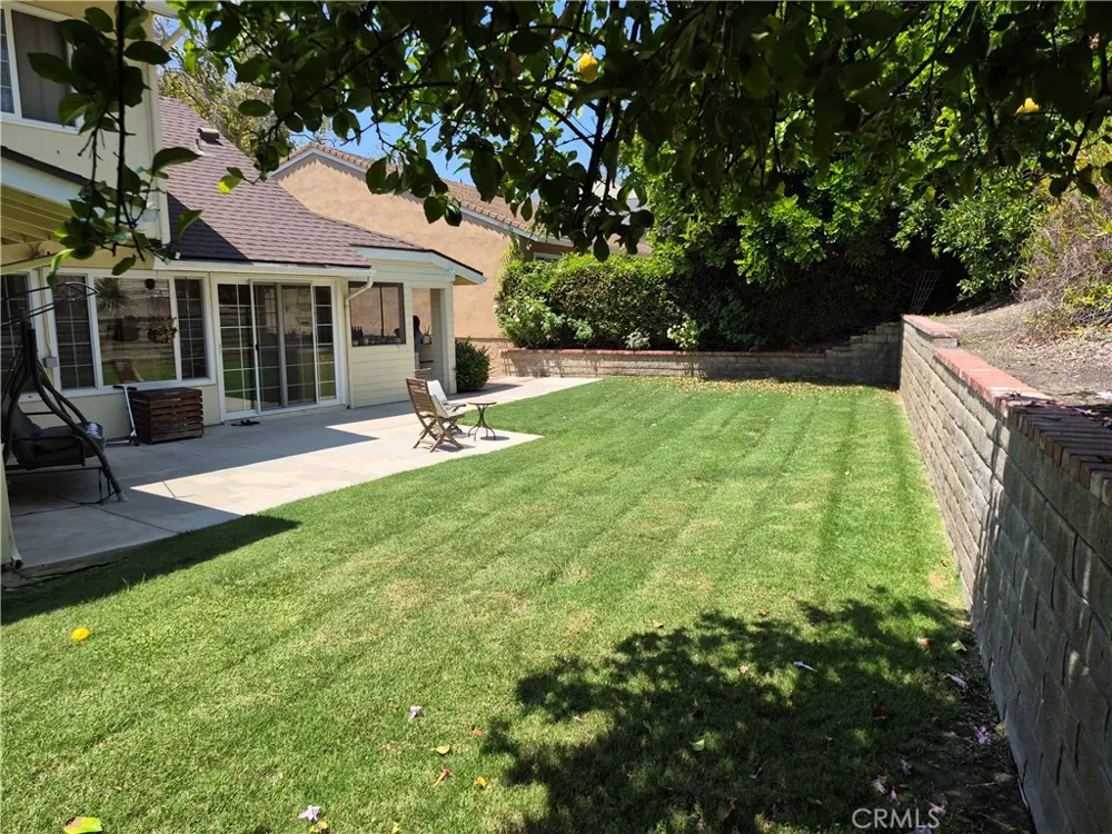 2100 Shady Brook dr Thousand Oaks, CA 91362