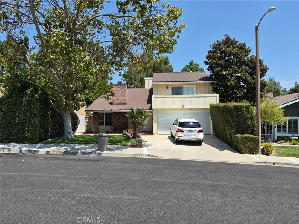 2100 Shady Brook dr Thousand Oaks, CA 91362