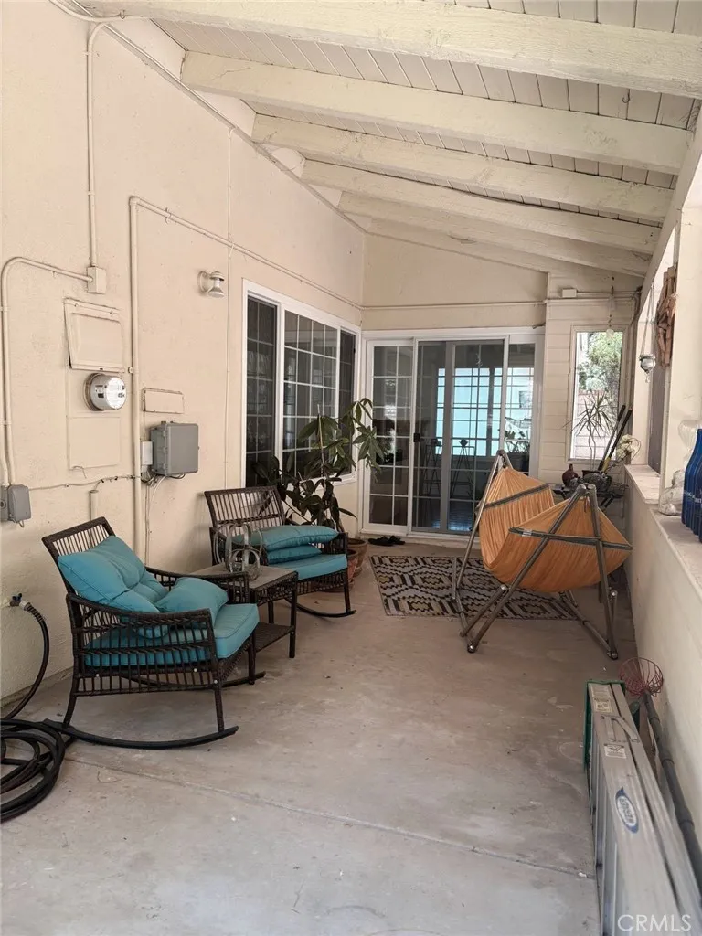 2100 Shady Brook dr Thousand Oaks, CA 91362