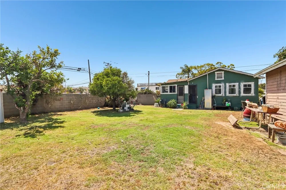 3803 W 107th Street Inglewood, CA 90303