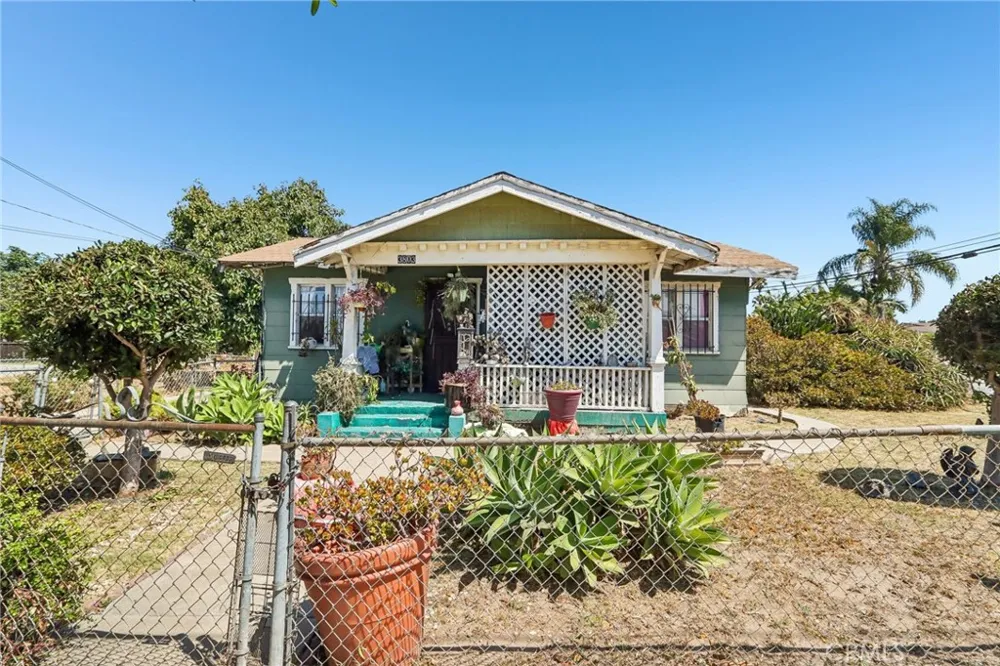 3803 W 107th Street Inglewood, CA 90303