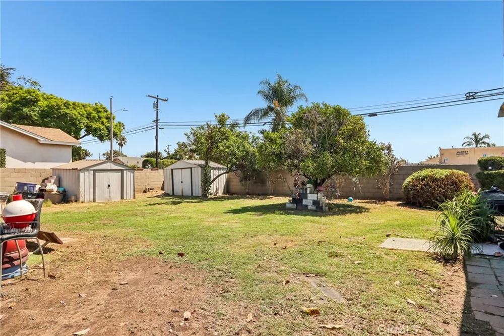 3803 W 107th Street Inglewood, CA 90303