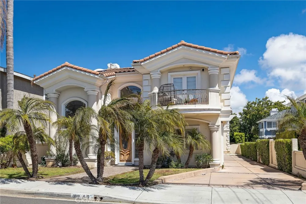 1819 Speyer Lane #B Redondo Beach, CA 90278
