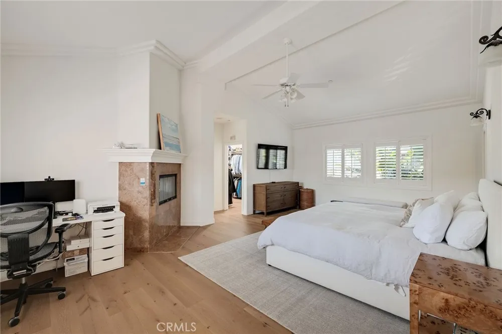 1819 Speyer Lane #B Redondo Beach, CA 90278