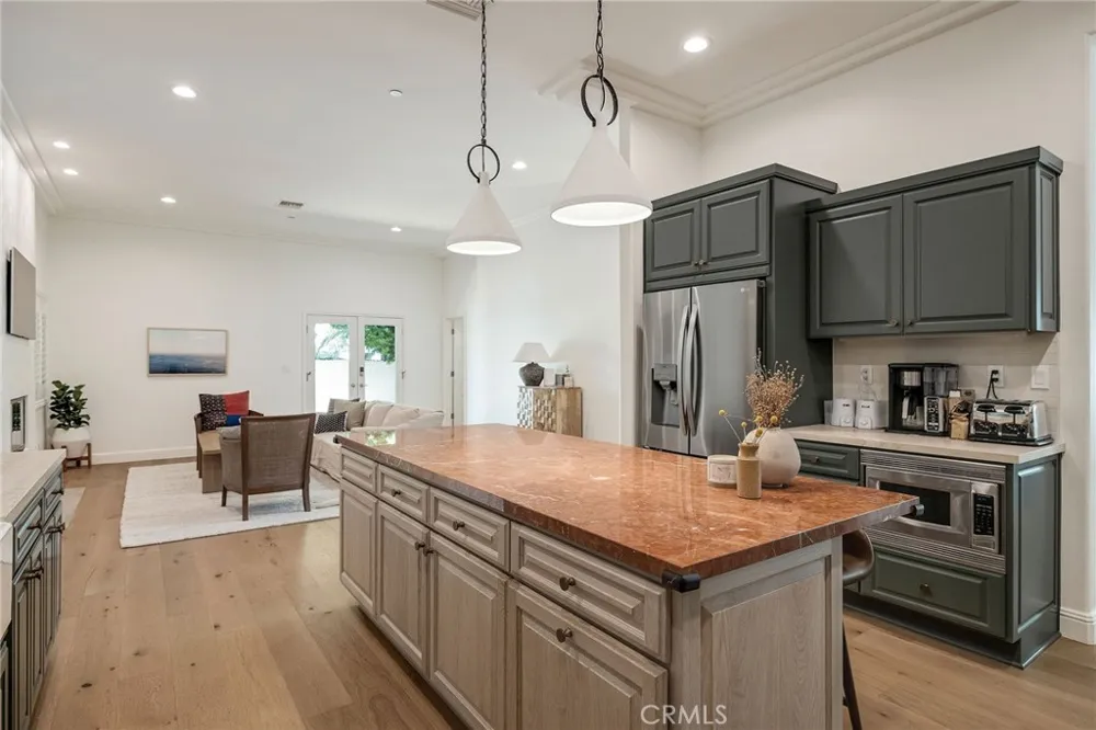 1819 Speyer Lane #B Redondo Beach, CA 90278