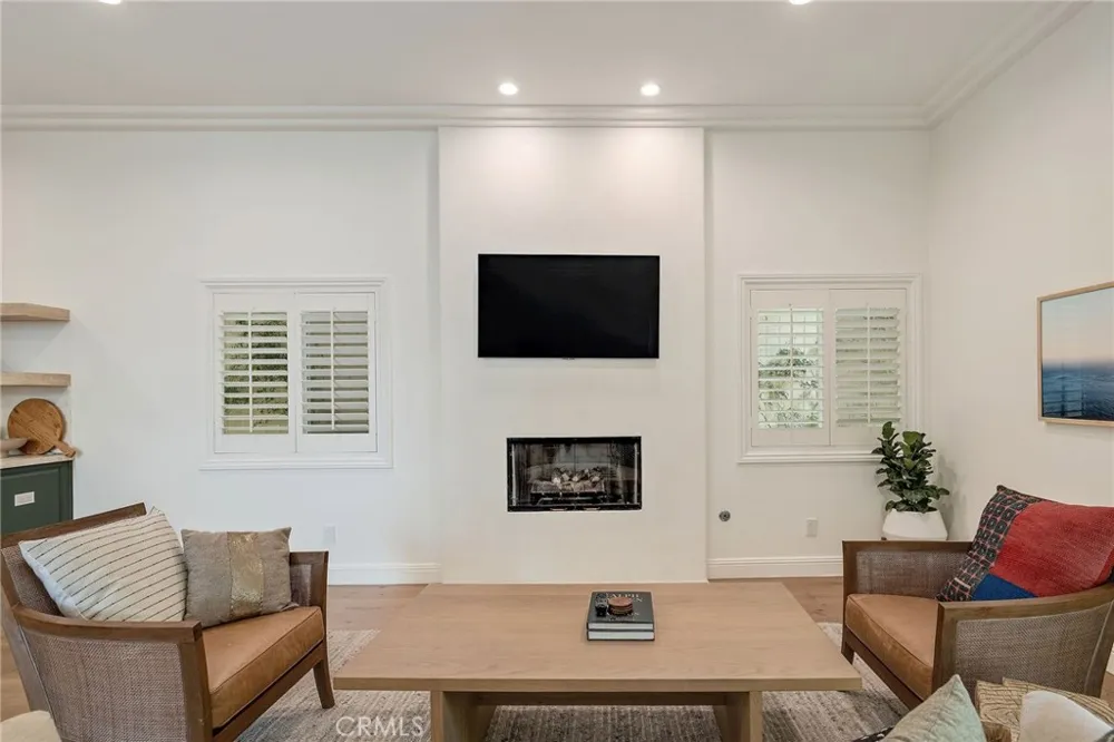 1819 Speyer Lane #B Redondo Beach, CA 90278