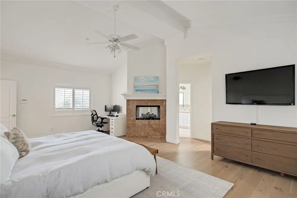 1819 Speyer Lane #B Redondo Beach, CA 90278