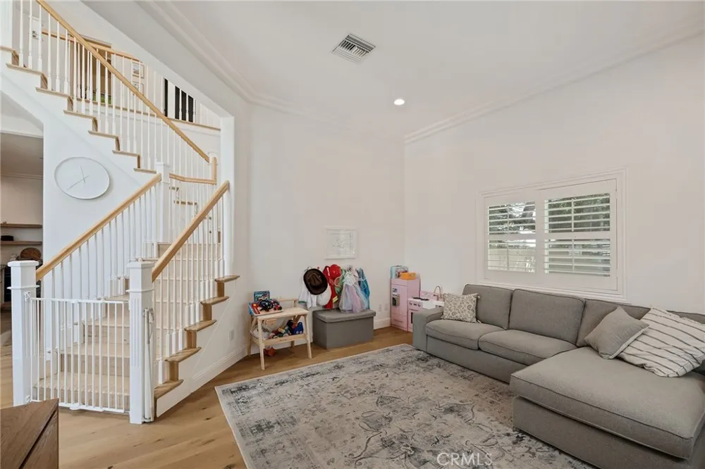 1819 Speyer Lane #B Redondo Beach, CA 90278