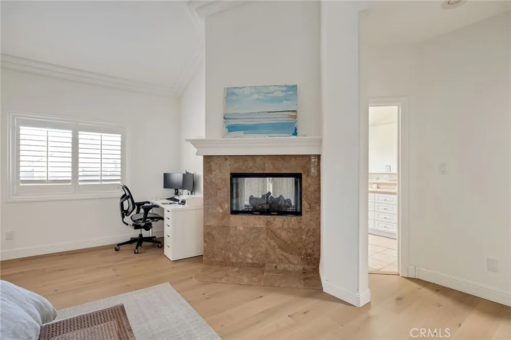 1819 Speyer Lane #B Redondo Beach, CA 90278